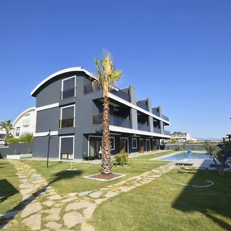 Mali Garden Side