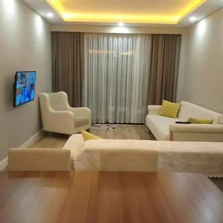 Apartment Mali Garden Side