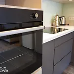 Mali Garden * סייד