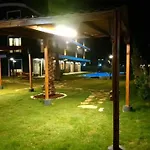 Appartamento Mali Garden Side